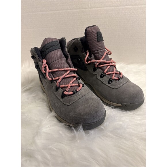 Columbia Womens Newton Ridge Gray Hiking Boots Size 10 New w flaw - Picture 1 of 9